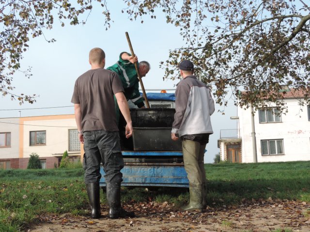 Výlov Dlouhé 2014